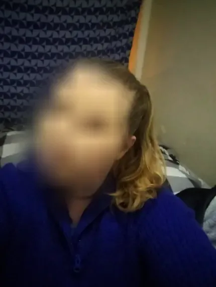 Amina, 34 años