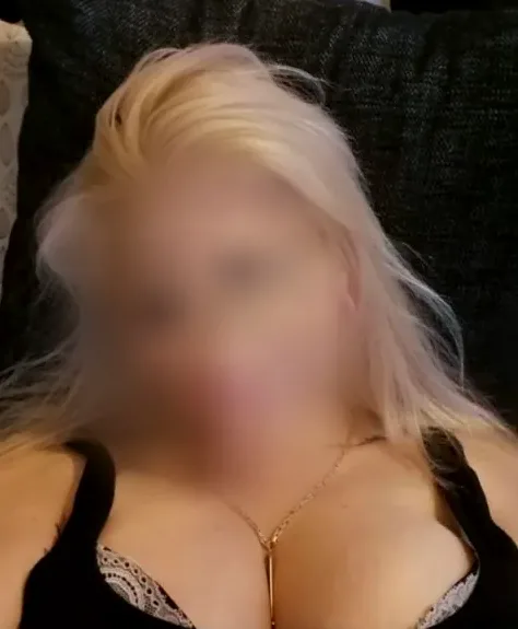 Mercedes, 37 años